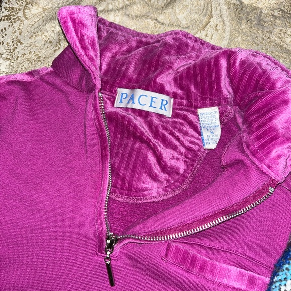 Bundle of women’s small pullover sweaters - Picture 5 of 5